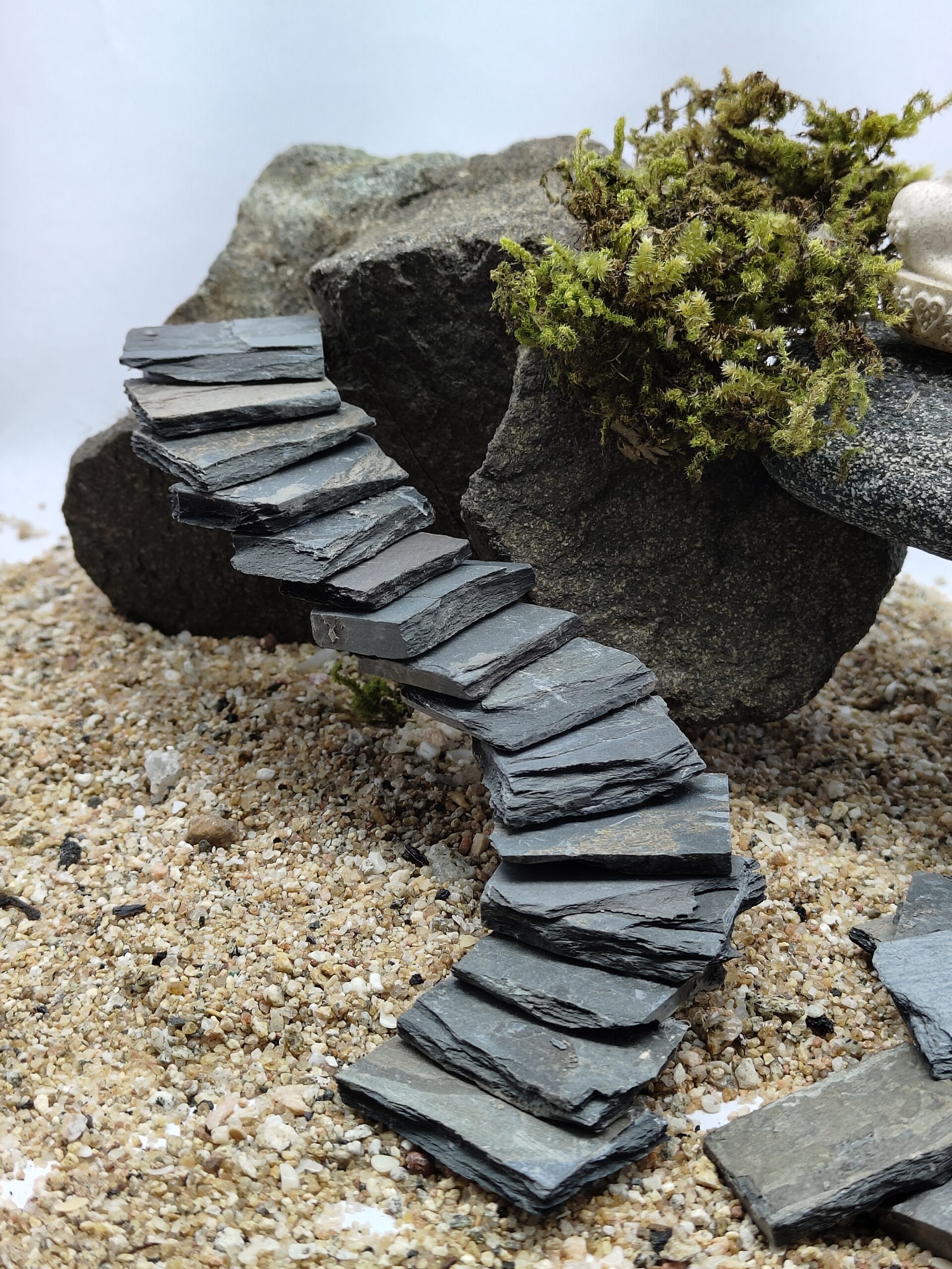 Flat Black Stones loose (10 pcs) - Image 4